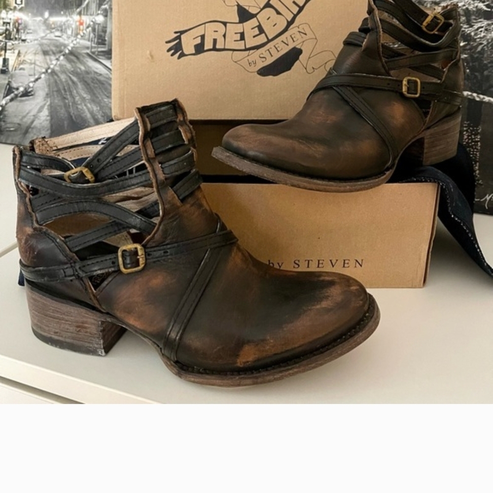 Freebird by Steven Stair Distressed Leather Strappy Boho Moto Ankle Boots 7
